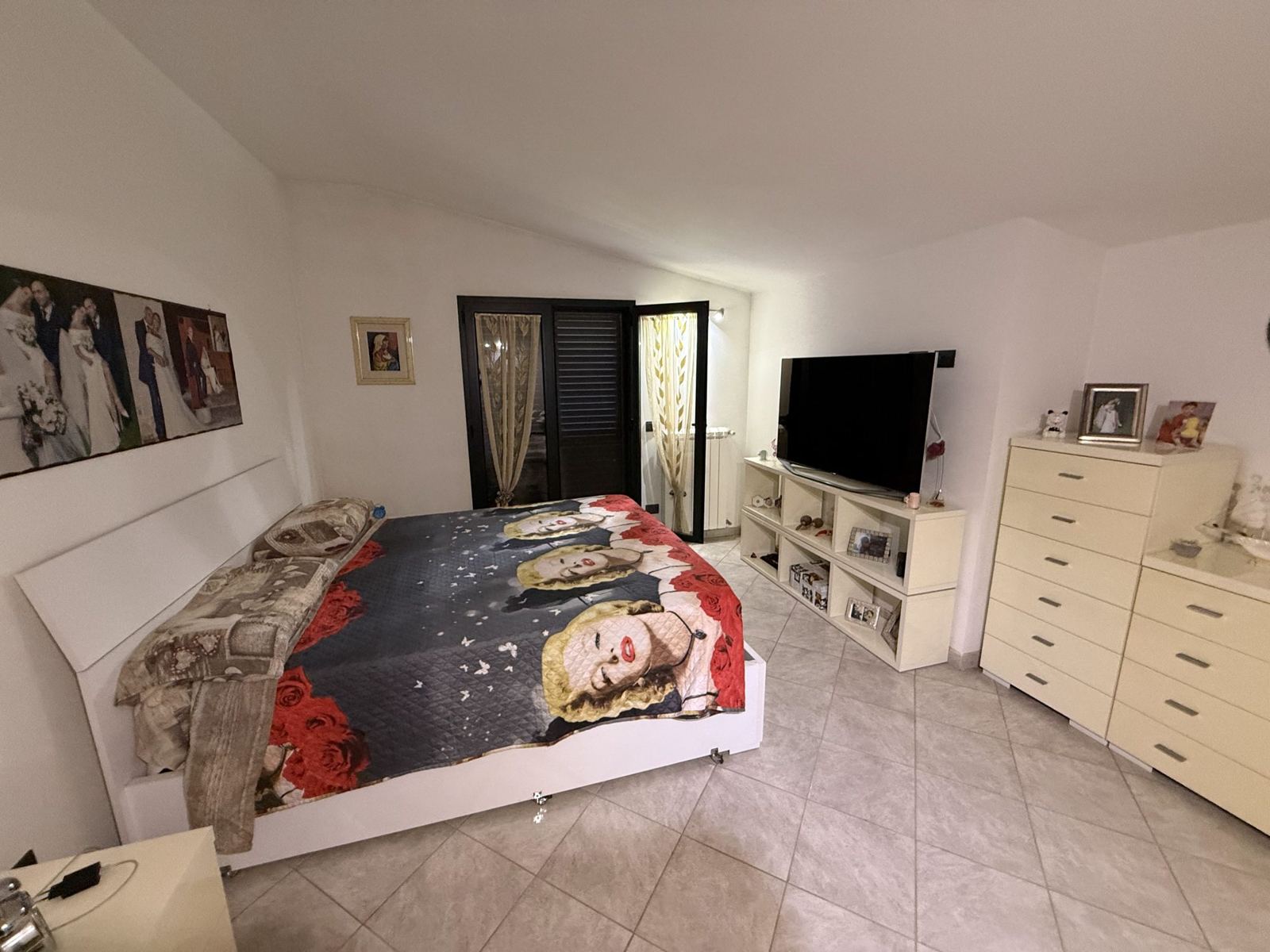 Villa con due appartamenti e giardino a Borgo Sabotino (Latina) — foto 10