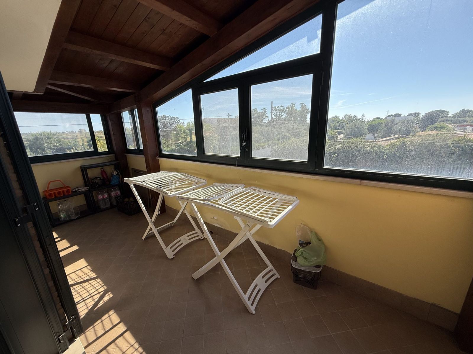 Villa con due appartamenti e giardino a Borgo Sabotino (Latina) — foto 18